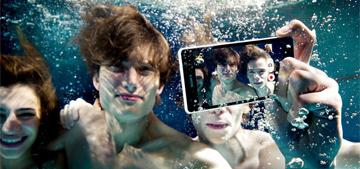 Приз зрительских симпатий. Обзор смартфона Sony Xperia ZR