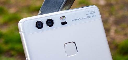 Зачем смартфону Huawei P9 две камеры, как это работает, и чем китайцам помогла Leica