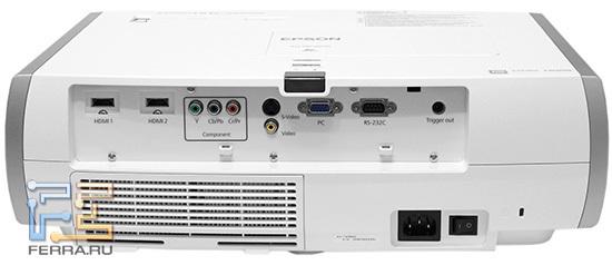 EPSON EH-TW3600. Вид сзади