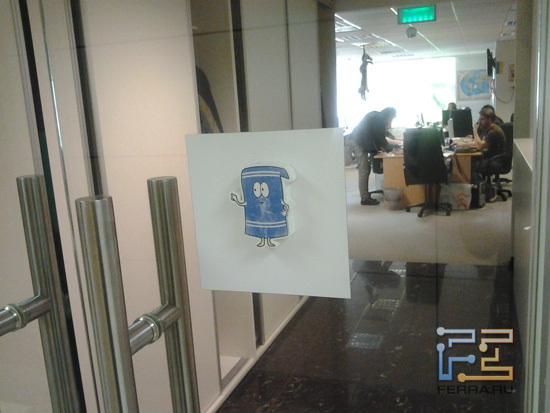 Полотенчик — неизменный символ Lenta.ru и их твиттера @lentaruofficial — Samsung Galaxy Tab 10.1