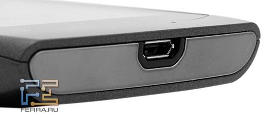 Нижний торец Highscreen Cosmo