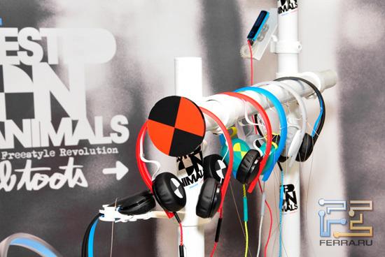 Противоударные, противовандальные наушники Philips