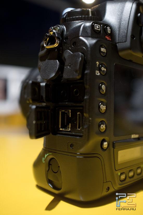 Живые фотографии Nikon D4 с выставки CES 2012