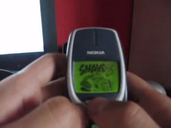 В эпоху "Тетрисов" даже погружение в "Змейку" было полным