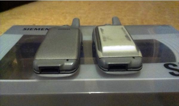 Siemens SL45 со стандартным (540 мАч) и усиленным (1000 мАч) аккумуляторами