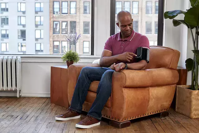 Производитель умных часов выпустил домашний измеритель артериального давления