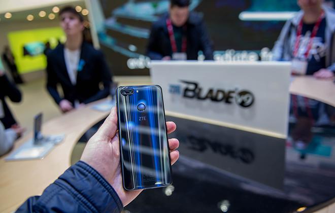 ZTE показала самый красивый бюджетный смартфон: всё о новом ZTE Blade V9