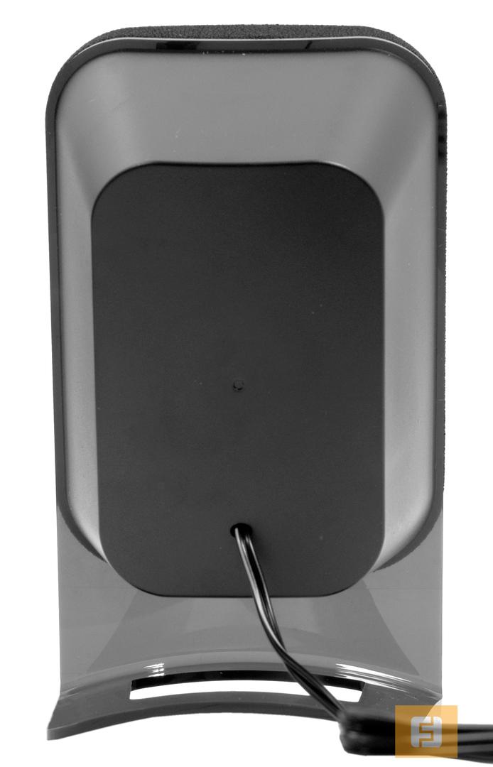 Edifier M1370 BT, вид сзади