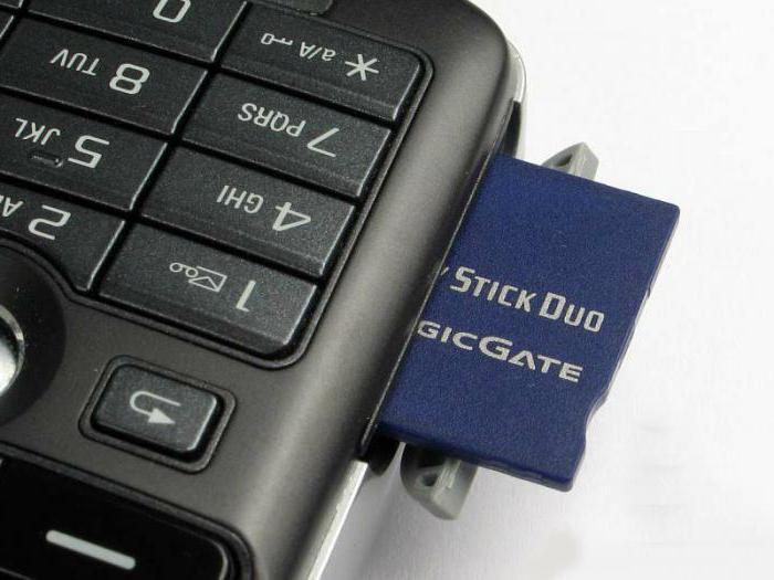 Каждый владелец переплачивал немалые деньги ради прихоти Sony сделать карты памяти "не как у всех"