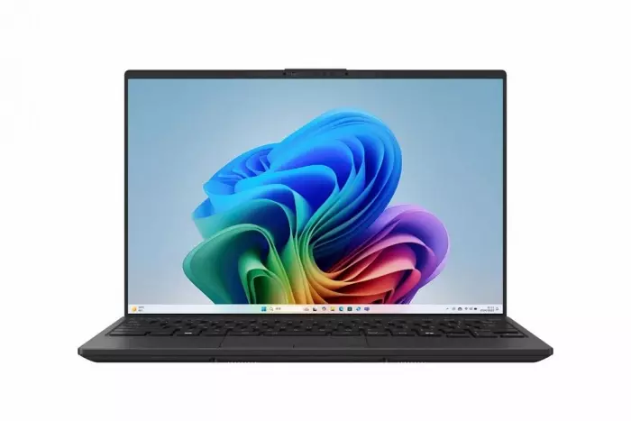 Fujitsu показала ультралегкий ноутбук с 36-часовой батареей и Intel Lunar Lake