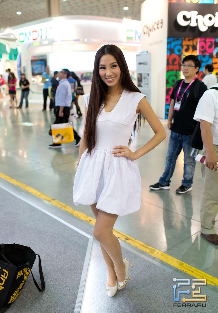 Запомните это выражение лица, в последующие дни выставки оно будет совсем таким