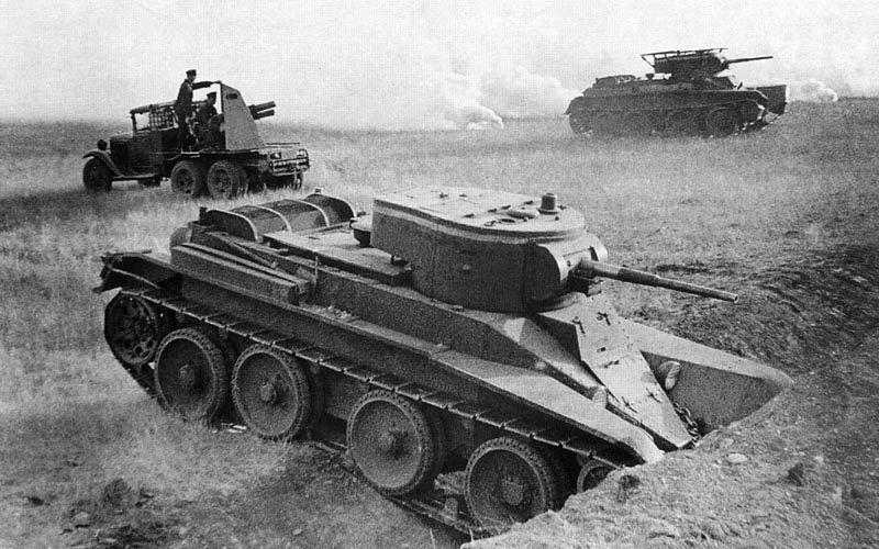 БТ-5 против фашистов ещё до того, как это стало мейнстримом