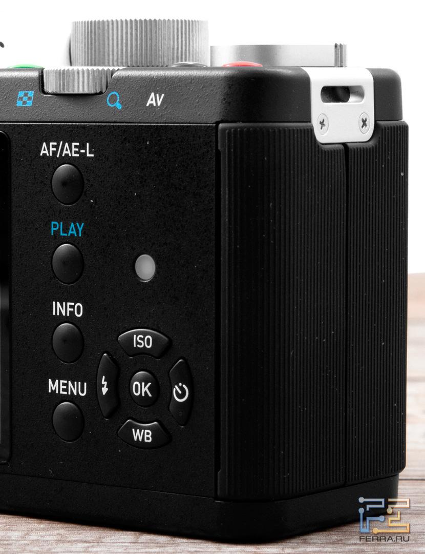 Элементы управления на тыльной стороне корпуса Pentax K-01