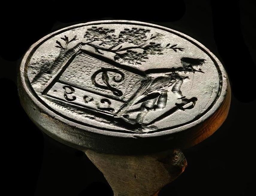 Под Москвой нашли печать наполеоновского офицера