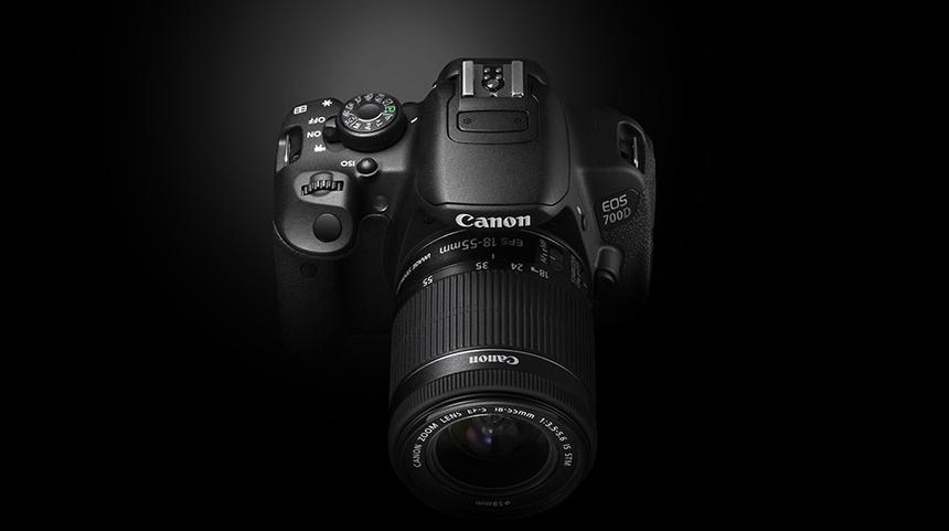 Canon EOS 700D