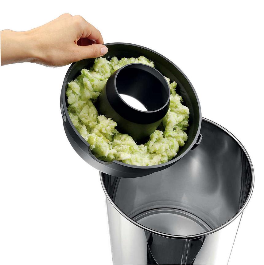 Встроенный контейнер для мякоти. Надо разбирать прибор