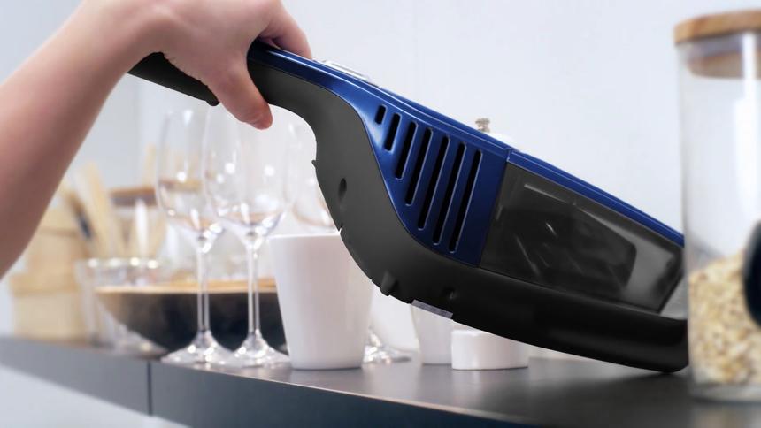 Через 1,5-2 года аккумуляторы таких пылесосов надо менять