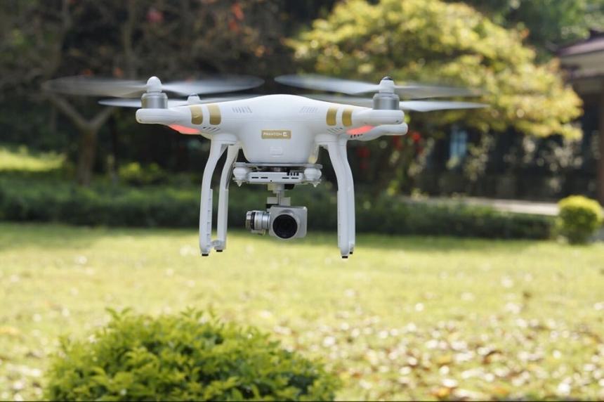 DJI Phantom 3