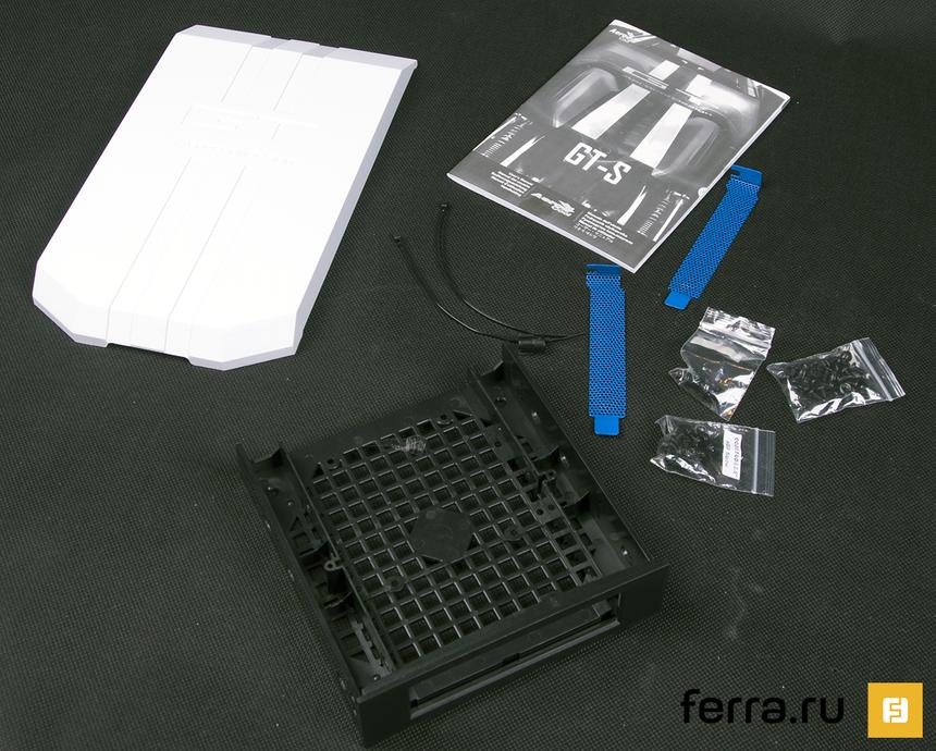 Комплект поставки Aerocool GT-S White Edition