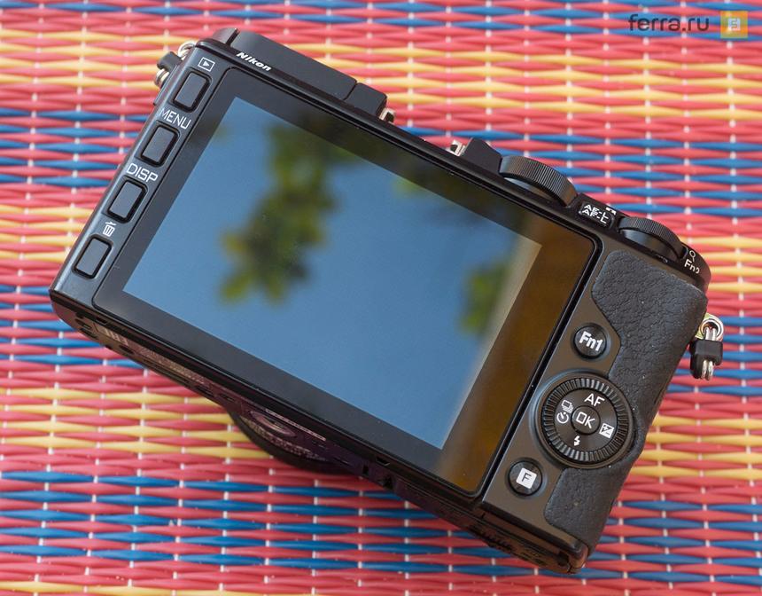 Тыльная сторона корпуса Nikon 1 V3