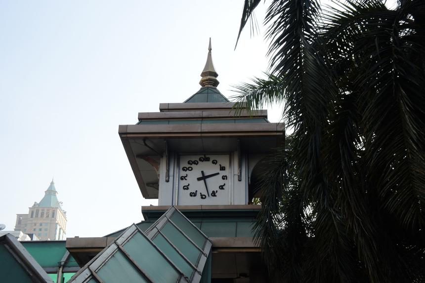 Nikon1 V3, ISO 160, 21.4 мм F4.8, 1/400 c