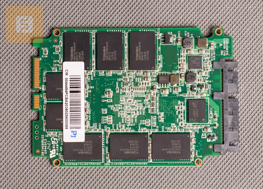 Печатная плата OCZ Vector 150, обратная сторона