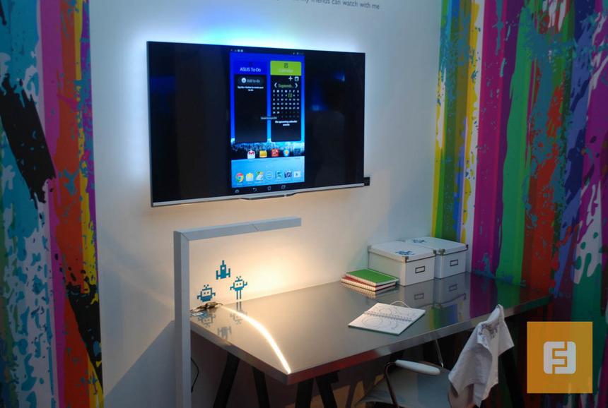 Телевизор Philips в интерьере на IFA 2013