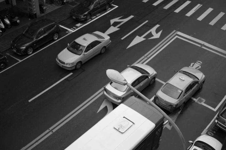 Leica M Monochrom, 50 мм, f/2.0, ISO 320, 1/1500 c