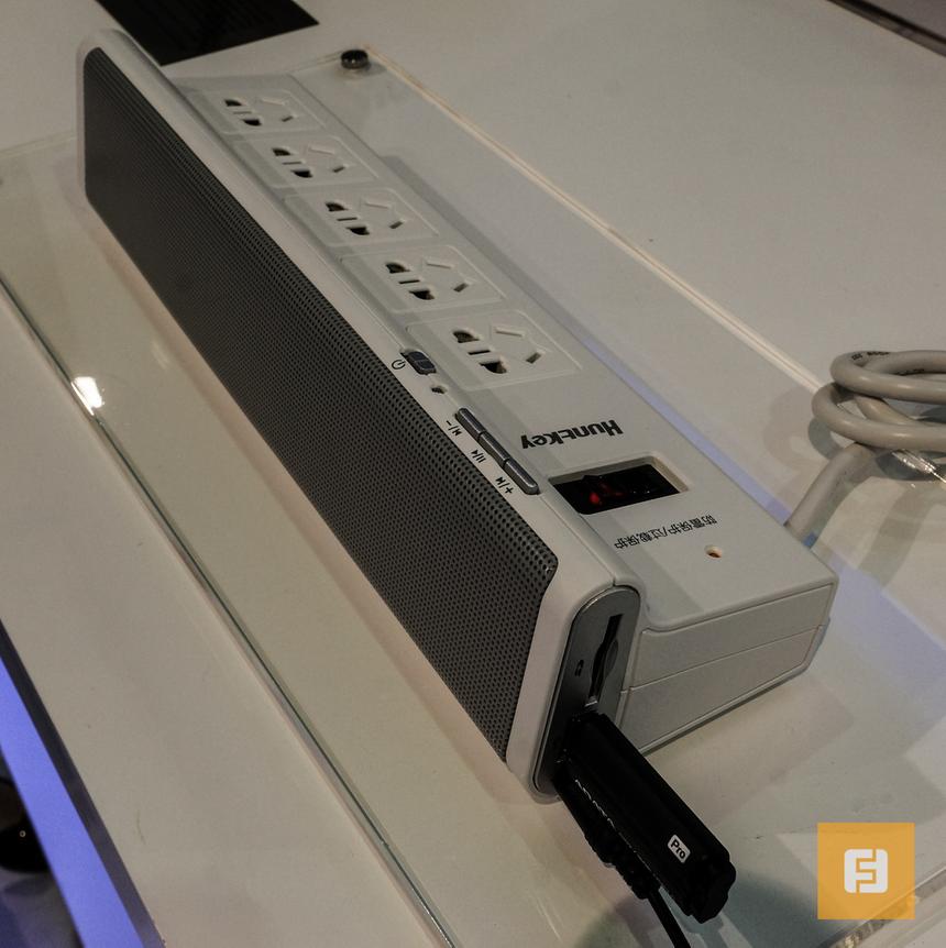 Удлинитель-динамик Huntkey