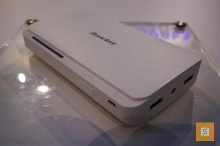 Весь ассортимент портативных аккумуляторов Huntkey