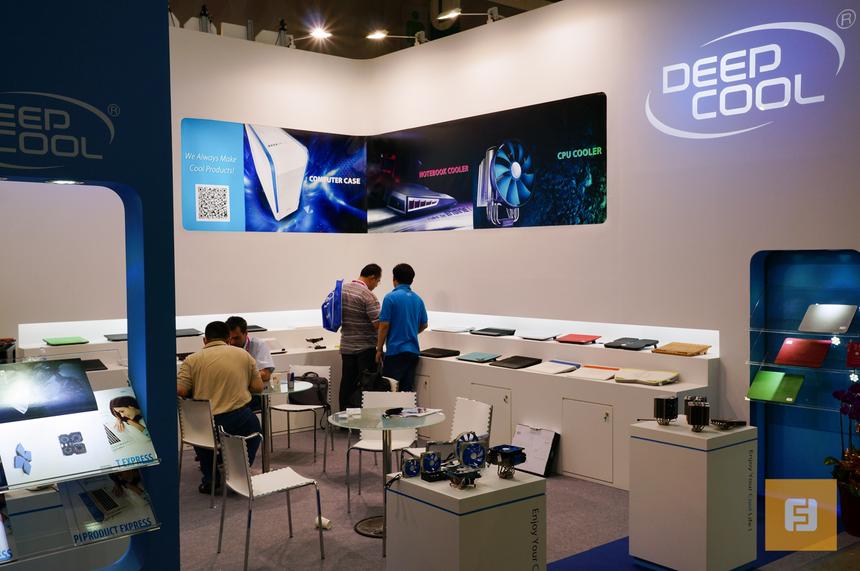 Стенд Deepcool на Computex 2013