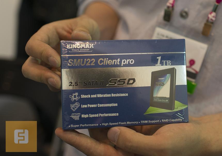 Накопитель SMU22 Client Pro на выставке Computex 20123