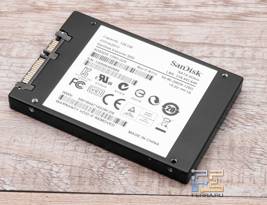 Информативная наклейка на корпусе SSD Sandisk Extreme