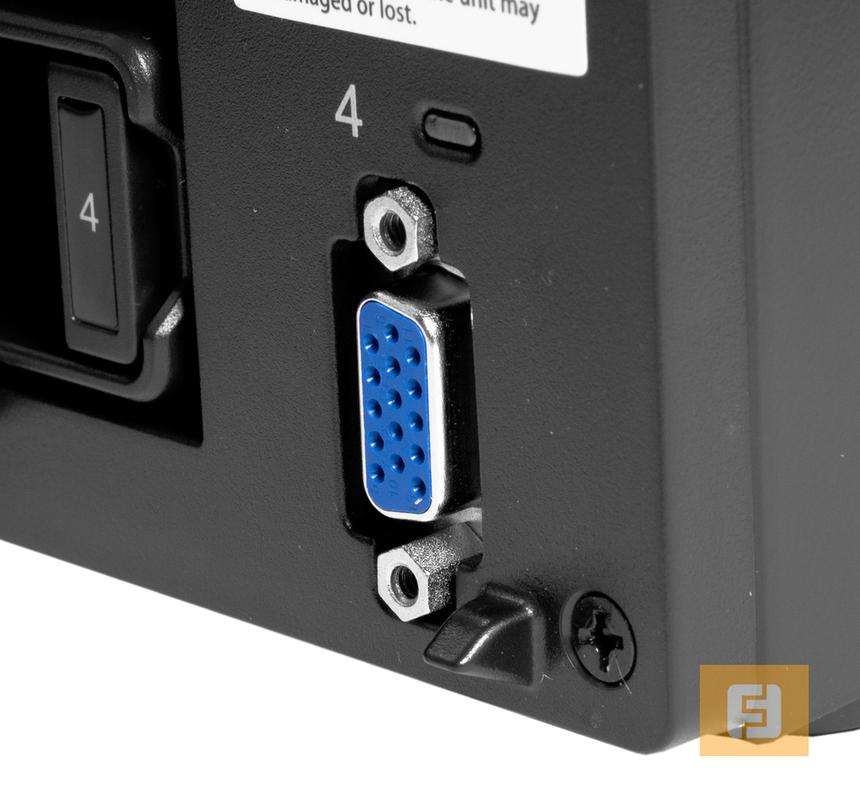 Это не VGA, просто «обычный» инженерный порт