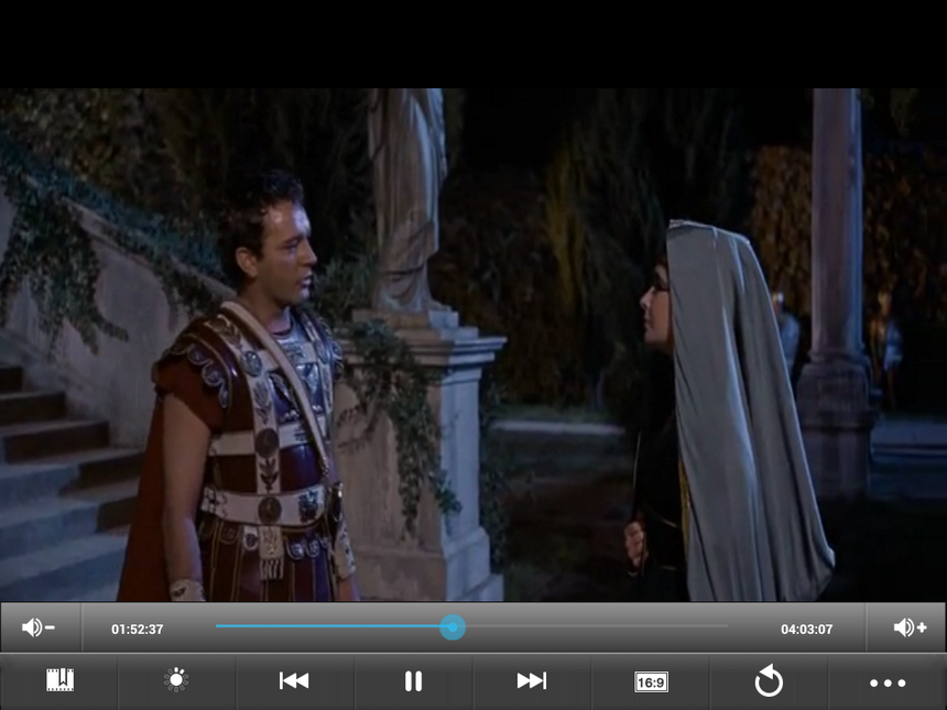 Видеоплеер с запущенным Full HD-видео