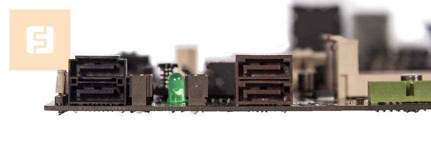 ASUS VANGUARD B85, SATA-порты