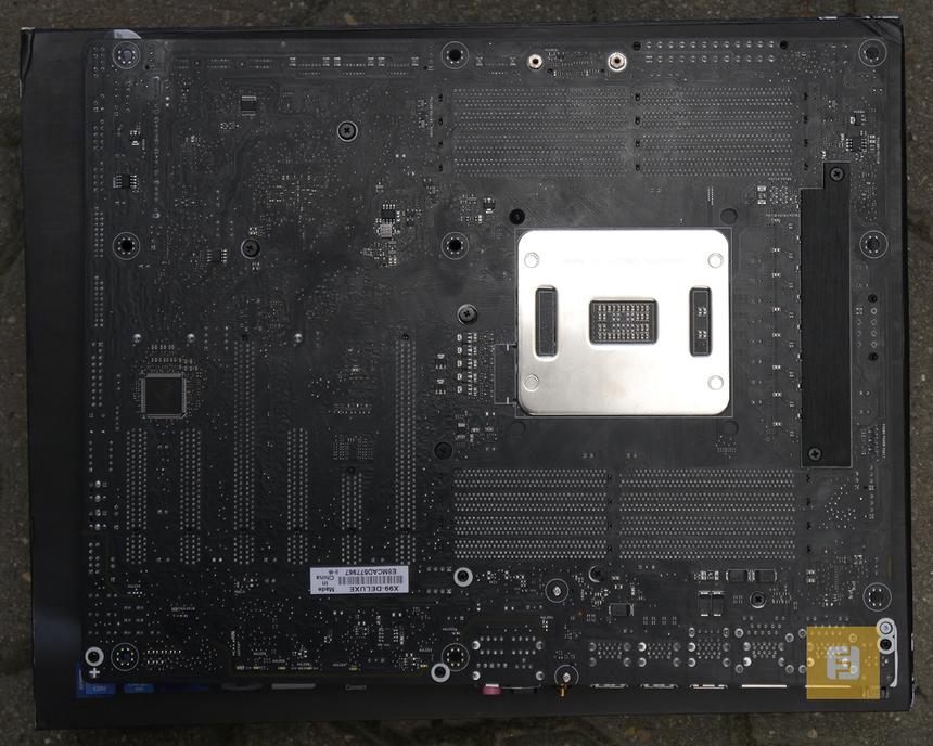 ASUS X99-DELUXE, оборотная сторона