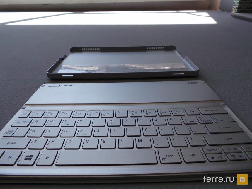 Клавиши у Acer Aspire P3 низкопрофильные