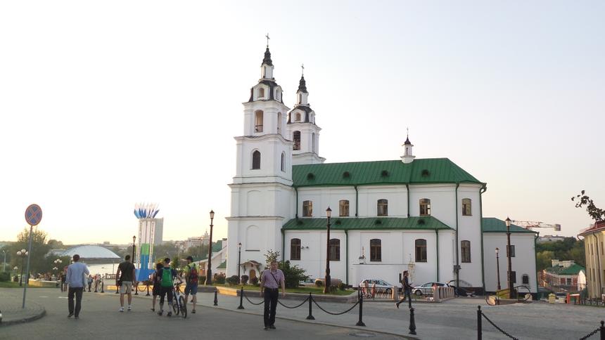 Samsung Galaxy S4 Zoom, ISO 100, 34 мм F3.5, 1/160 c