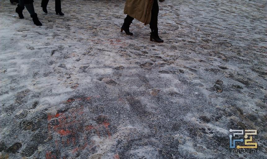 Двойные стандарты. Обзор Dual SIM-смартфона HTC Desire SV