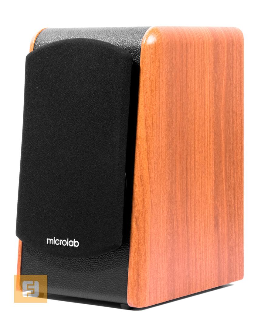 Просматривается явное сходство с Edifier R1280T