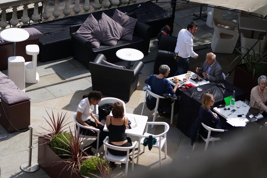 Sony Alpha A77 II, 70 мм, ISO 100, f/2.8, 1/1250