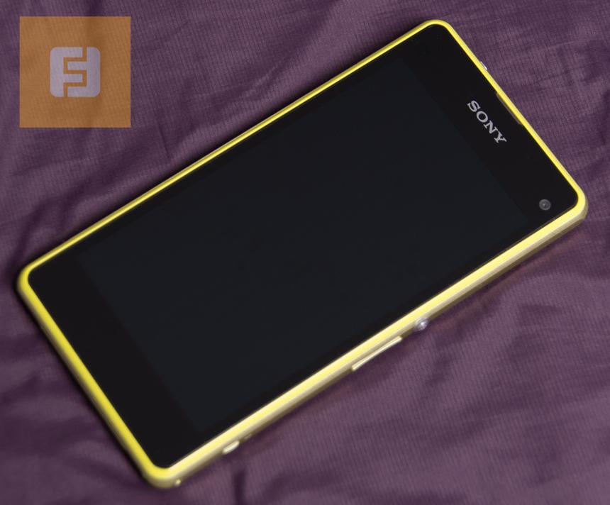 Общий вид Sony Xperia Z1 Compact