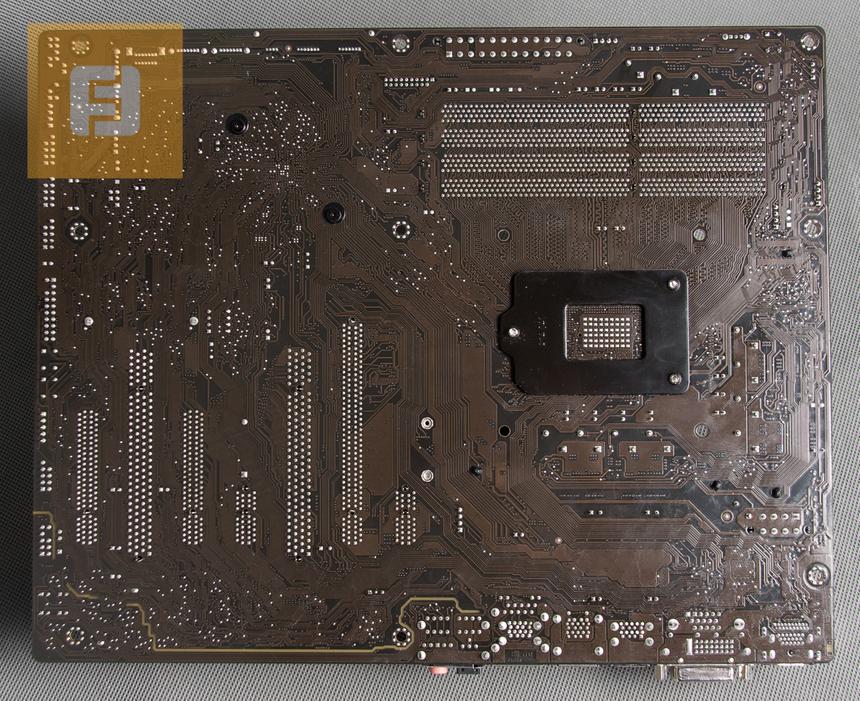 Оборотная сторона ASUS Z97-A