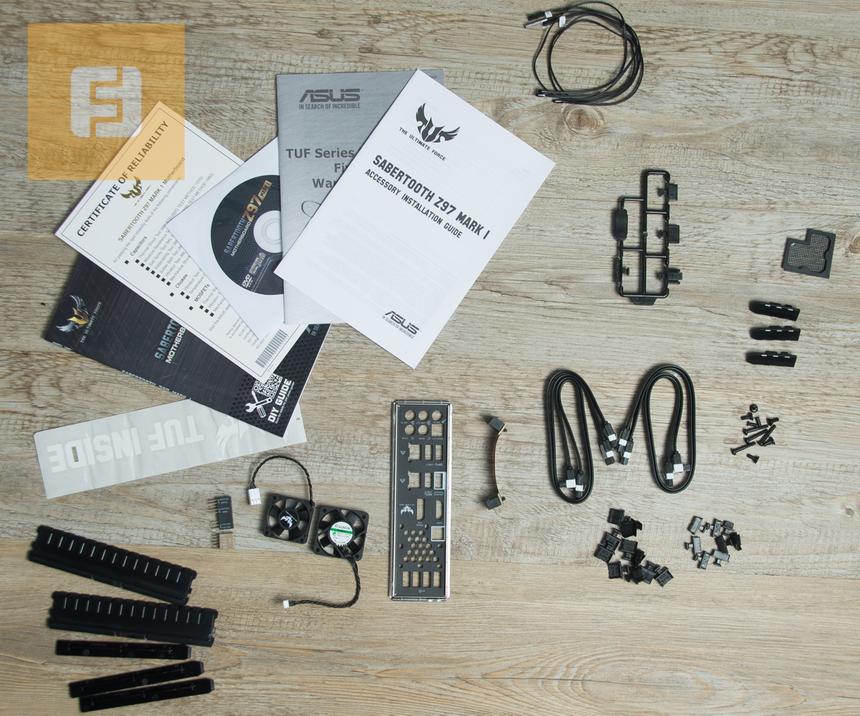 Комплектация ASUS SABERTOOTH Z97 MARK 1