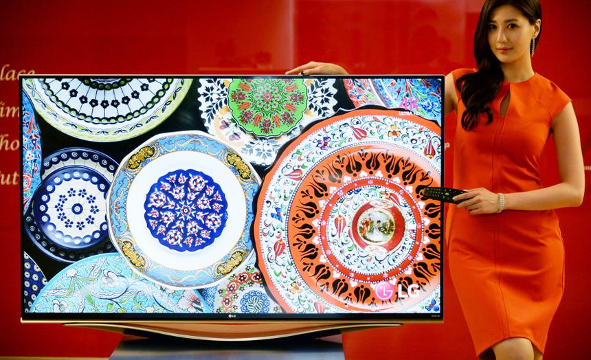 Телевизор с OLED-матрицей