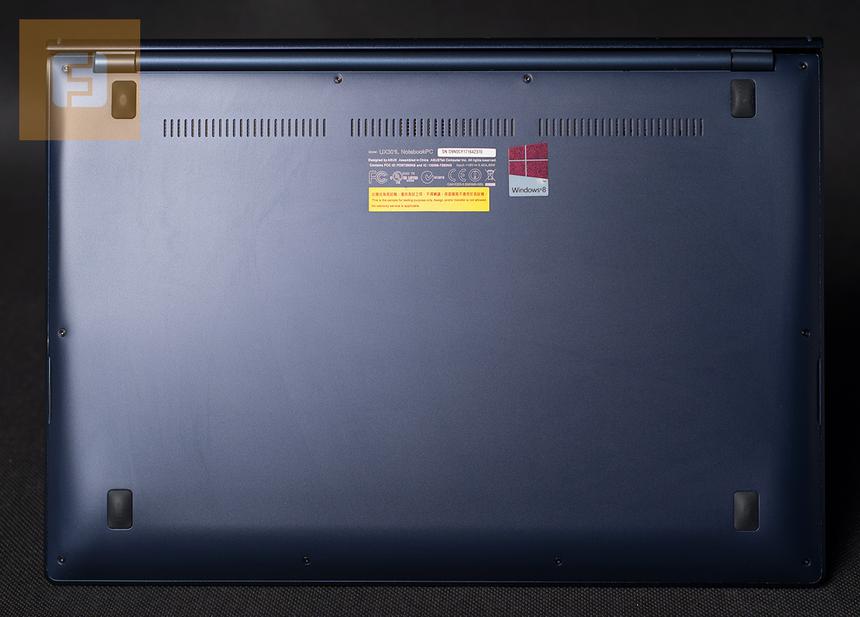Нижняя панель ASUS Zenbook UX301LA