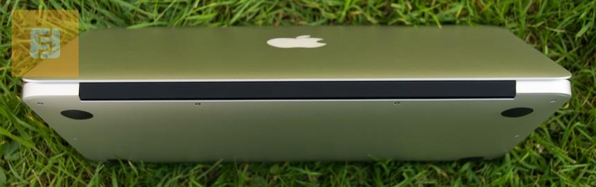 Задний торец MacBook Air 11,6