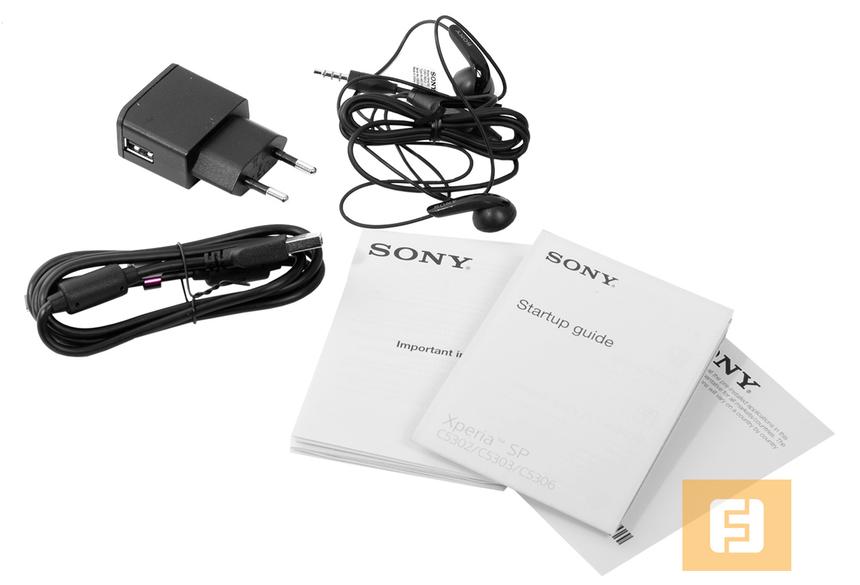 Комплект поставки Sony Xperia SP