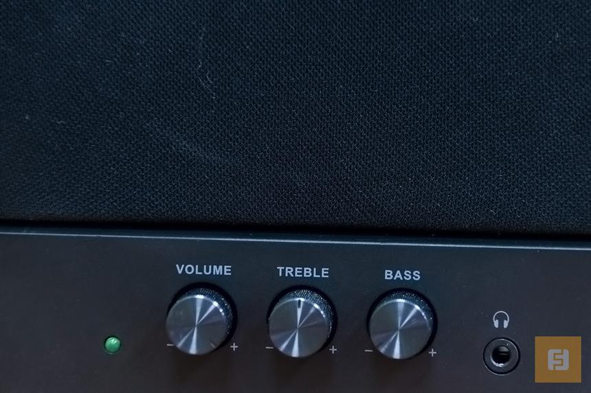 Регуляторы громкости, баса и тембра Sven SPS-704